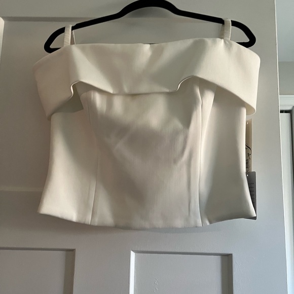 Off the shoulder top - Picture 1 of 3